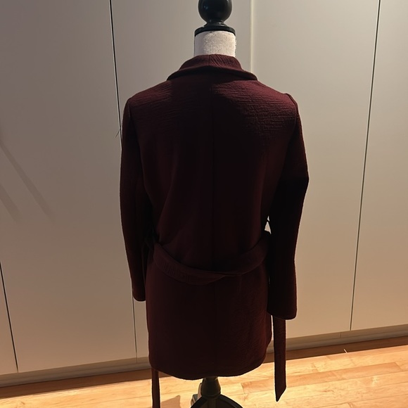 Dynamite burgundy coat - Picture 2 of 3